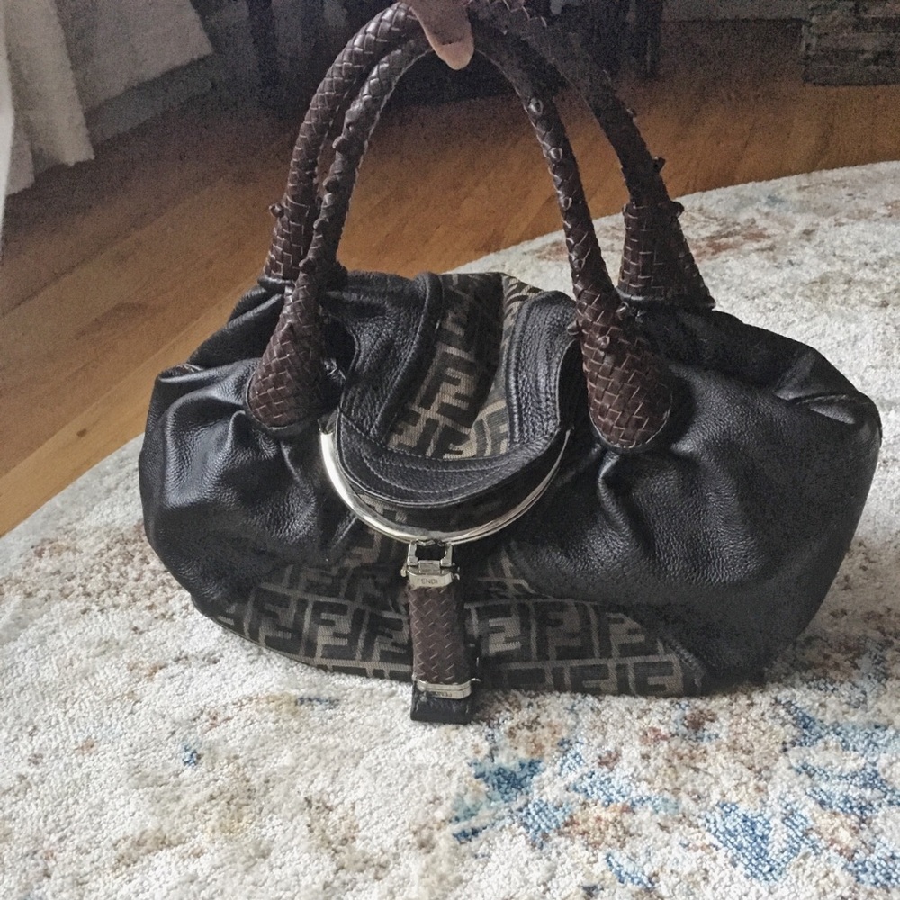 Fendi purse